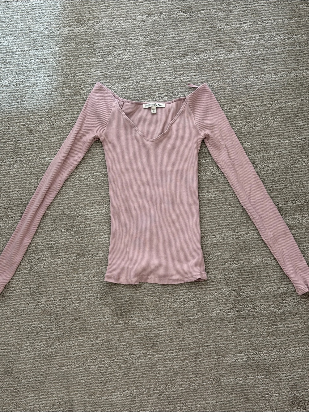 Long-Sleeve Scoop Neck Ribbed Top - Muted Pink